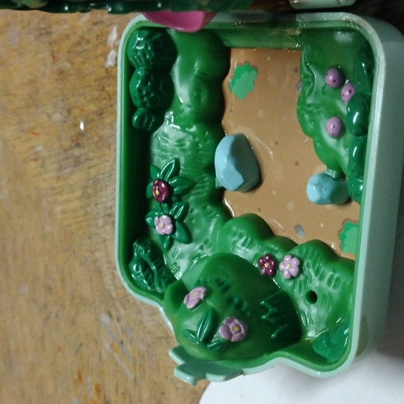 1997 Pokemon Carry me everywhere habitat with Oddish - Picture 5 of 13